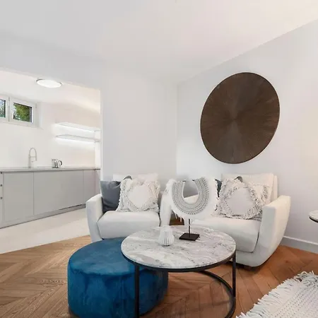 别墅 The Haven 埃斯特波纳